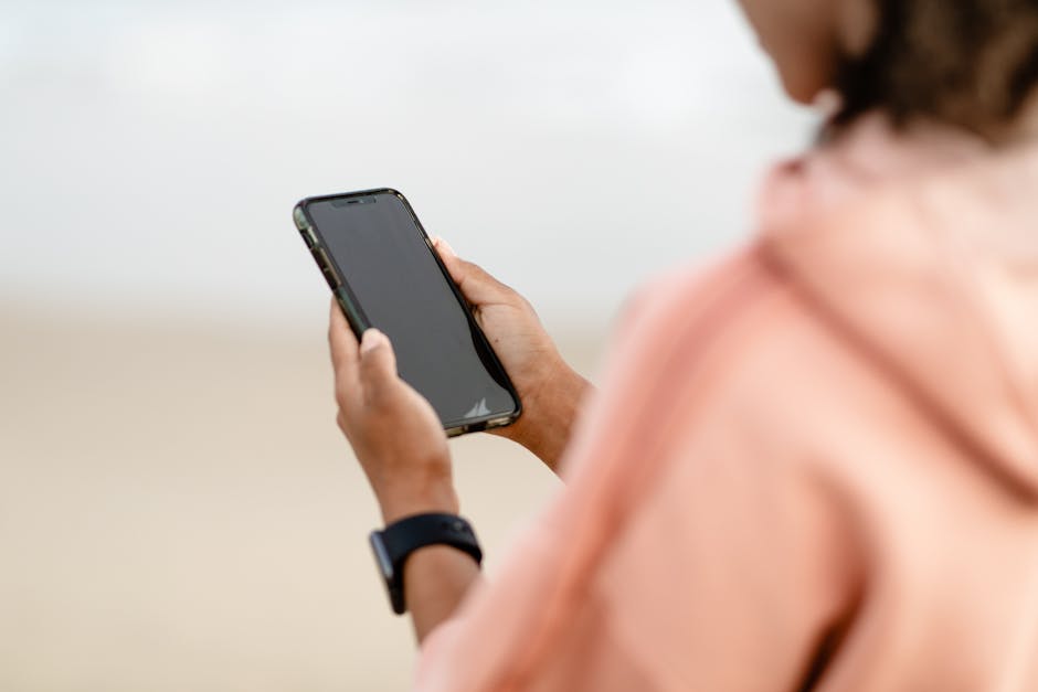 Goodbye, Data Brokers: How To Erase Yourself From The Internet (Step-by-Step Guide)
