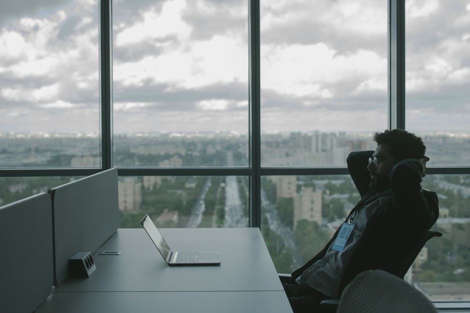 FREE Cyber Arsenal: 5 Secret Tools Security Pros Use (You Can Set Up Today!) - Page 1