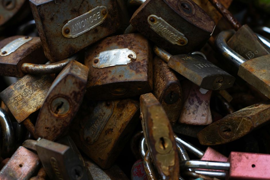 VPNs That PROMISE Privacy Vs. VPNs That ACTUALLY Deliver: The Ultimate Showdown - Page 6