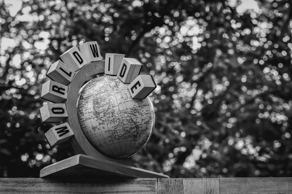 Unlock The Internet: The ULTIMATE VPN Guide To Bypassing Every Geo-Block & Censorship Wall - Page 4