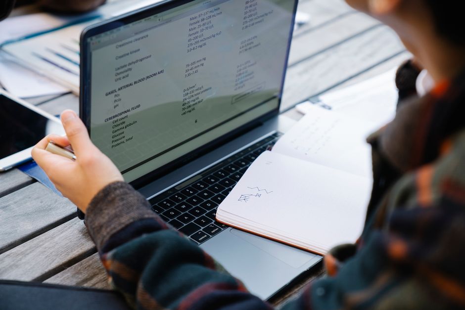 Unlock Any Tech Skill: The Ultimate Guide To Mastering Online Tutorials (You're Doing It Wrong!) - Page 1