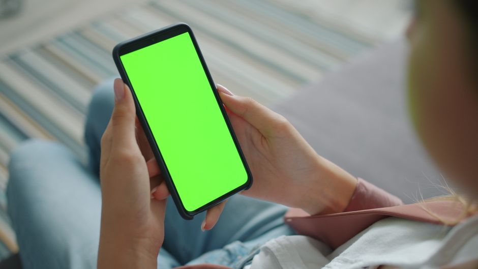 Your Phone Has Hidden Superpowers: 7 Settings You NEED To Change NOW For Max Performance (Tutorial) - Page 5