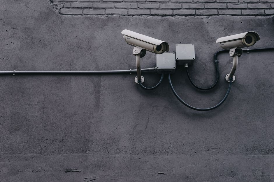 AI Is Watching: Build Your Unhackable Online Fortress In 5 Minutes (The VPN Guide They Don't Want You To See) - Page 1