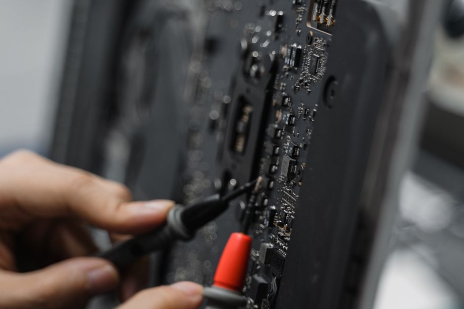 Stop Doing This! 5 Common Tech Habits Secretly Killing Your Devices (and How To Fix Them) - Page 5