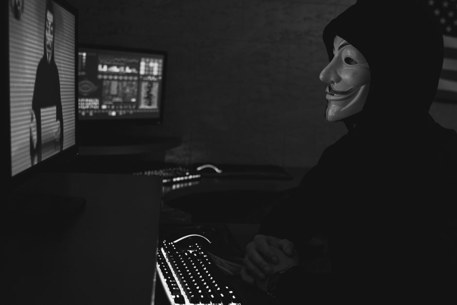 Hack-Proof Your Life In 15 Minutes: The Ultimate Checklist To Lock Down Your Digital Identity Today - Page 6
