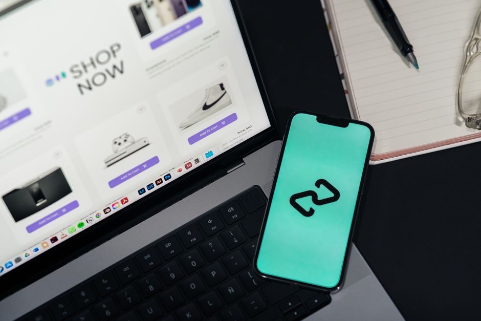 Pay Less For Flights, Games & Netflix: 3 VPN Hacks Retailers DON'T Want You To Know - Page 5