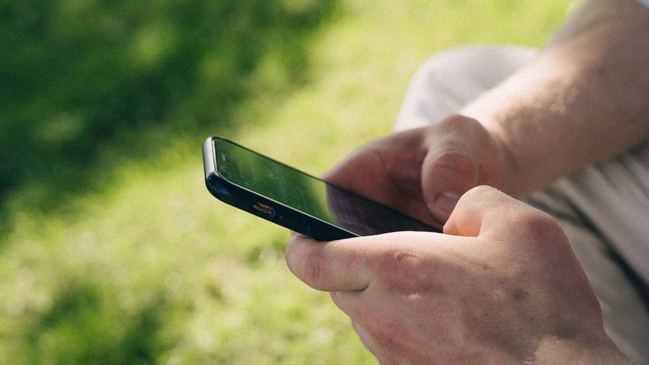 The Invisible Threat: 5 Alarming Ways Your Data Is Being Tracked (And The VPNs That Make You Disappear) - Page 4