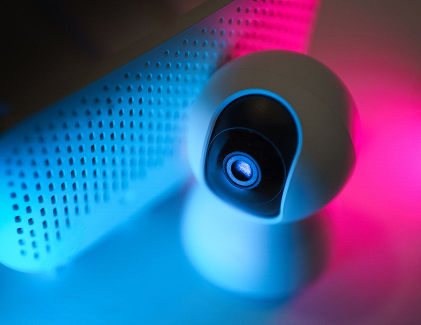 Your Phone Is A Spy: 5 Apps Secretly Tracking You 24/7 (Fix It Now!) - Page 1