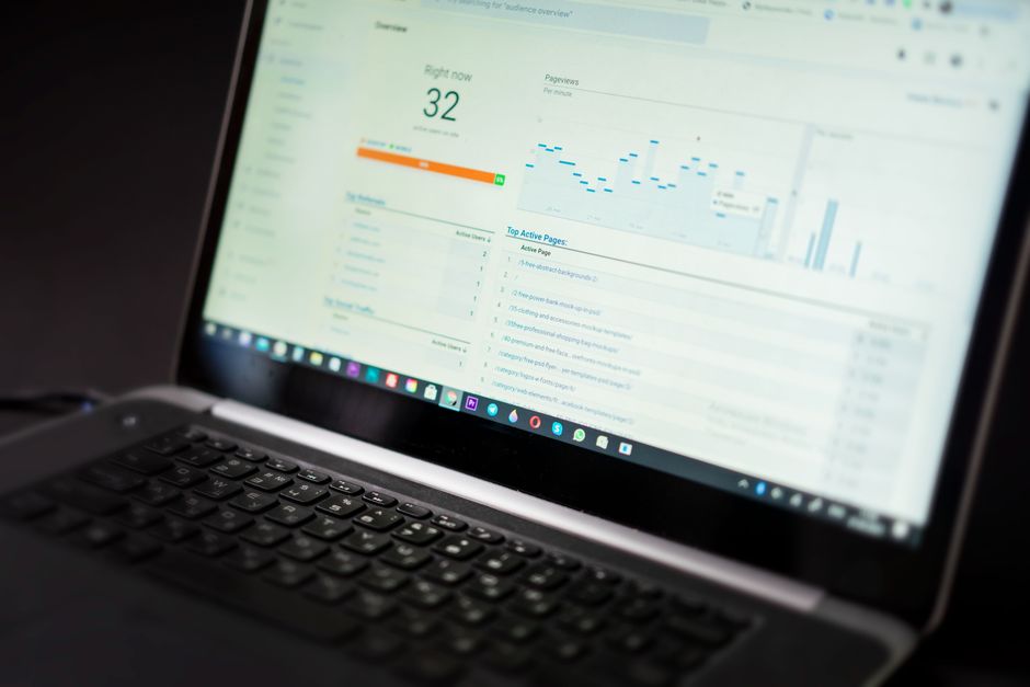 Incognito Mode Won't Save You: The 3 VPNs Cybersecurity Experts Actually Use For True Privacy - Page 4